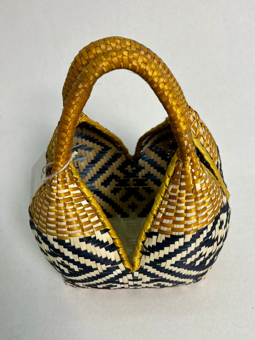 Alma Fuerte - Canasto 4 Tetas