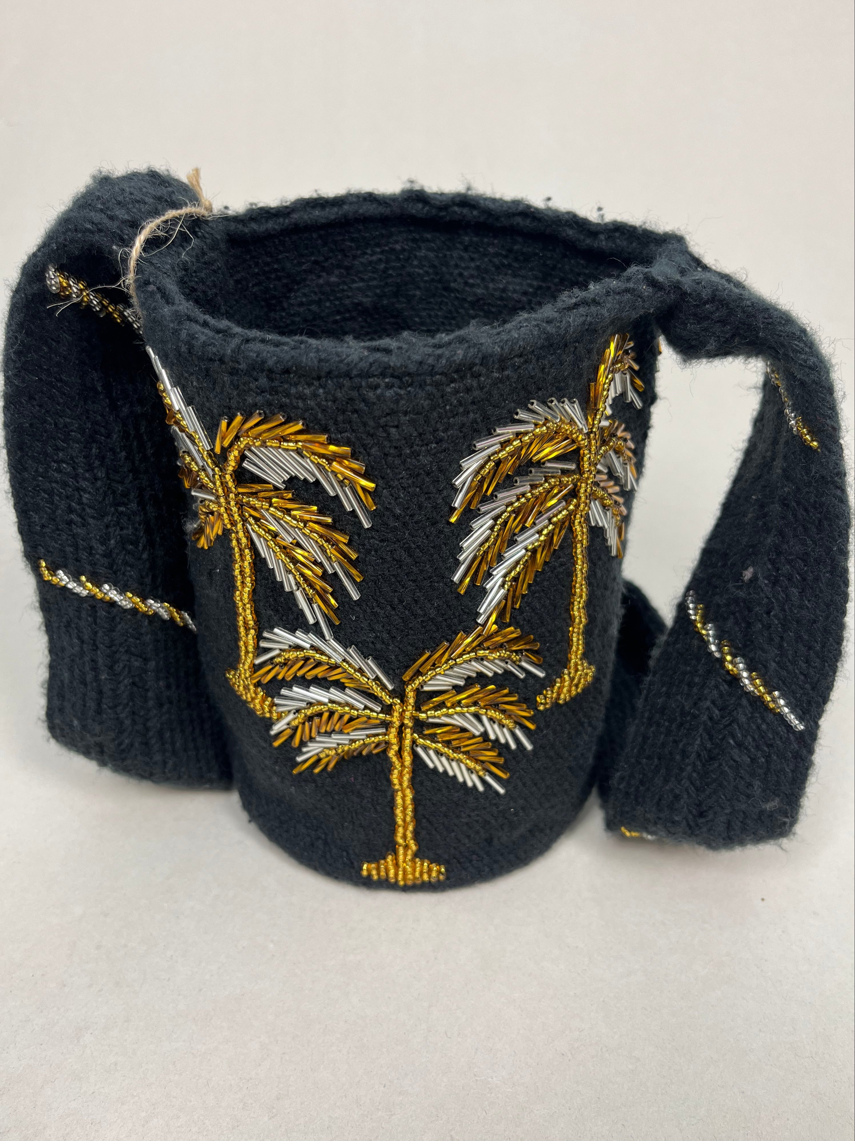 Oasis Negro -  Mochila Palmeras
