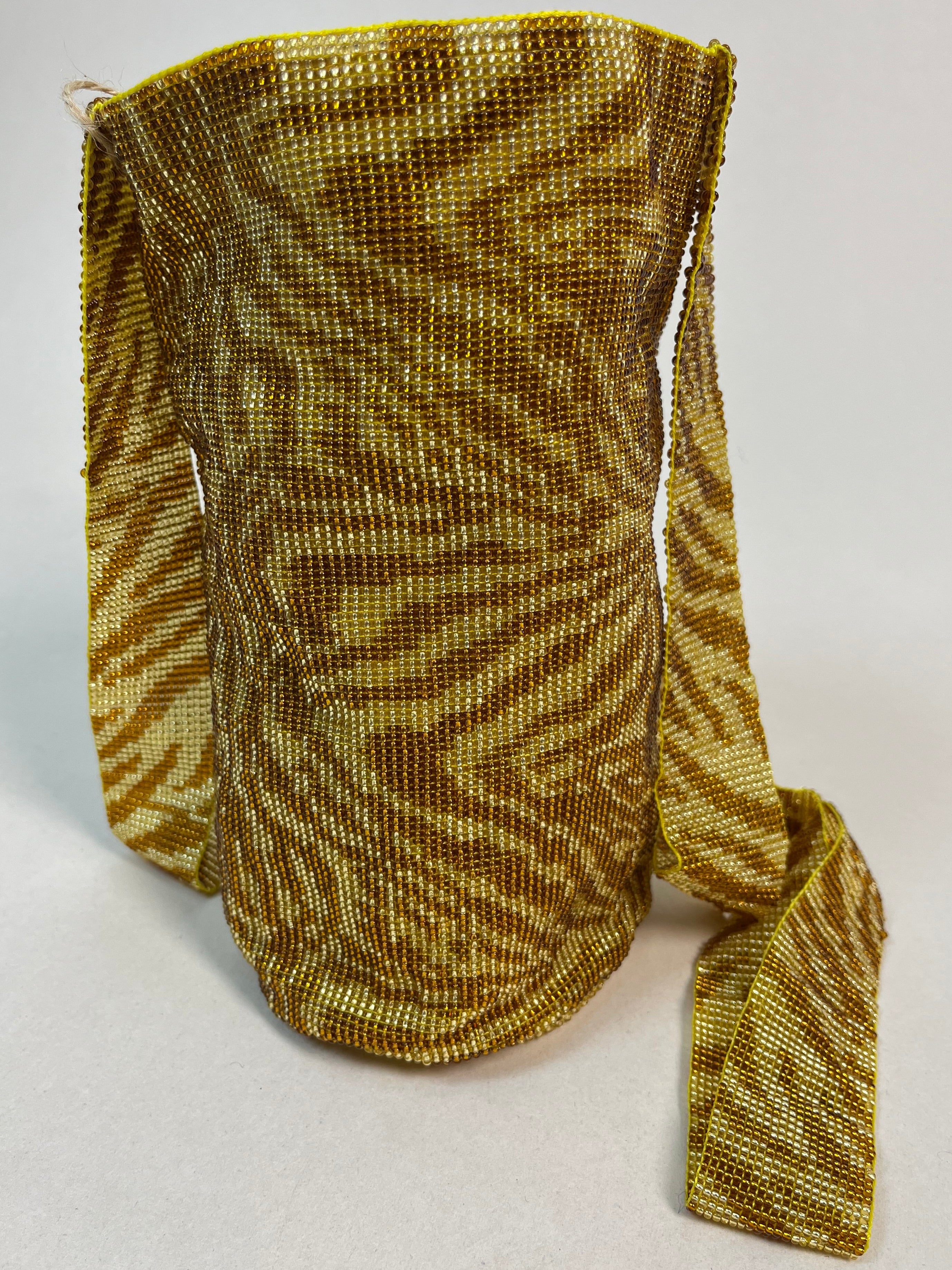 Oro Salvaje -Mochila Mostacilla