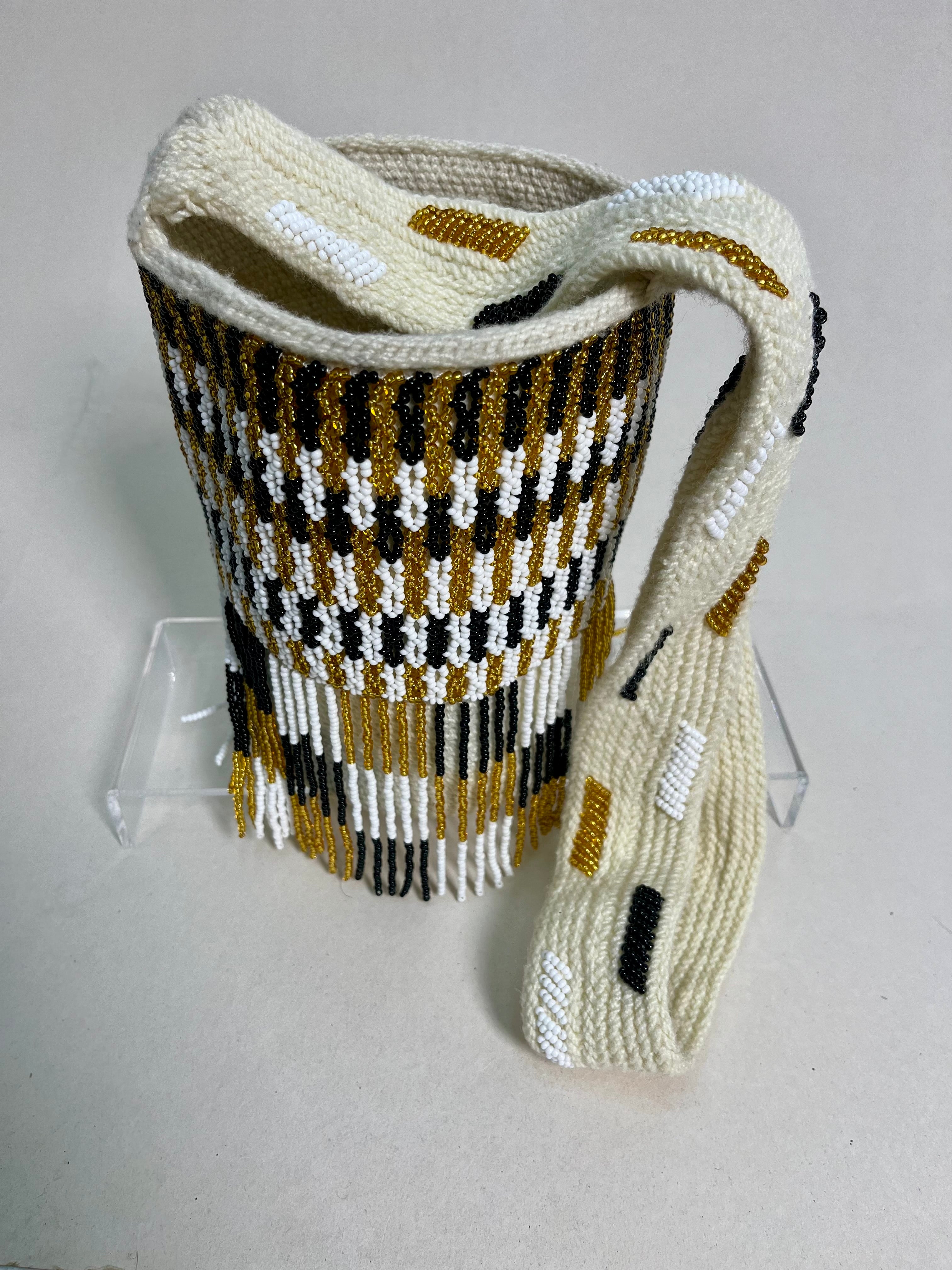Ritmo Dorado - Mochila Bailarina